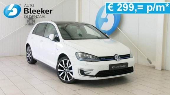 Volkswagen Golf - 1.4T GTE 204pk Navi Pano Xenon Cruise 15% bijtelling - 1