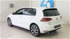 Volkswagen Golf - 1.4T GTE 204pk Navi Pano Xenon Cruise 15% bijtelling - 1 - Thumbnail