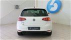 Volkswagen Golf - 1.4T GTE 204pk Navi Pano Xenon Cruise 15% bijtelling - 1 - Thumbnail