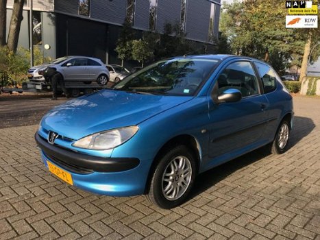 Peugeot 206 - 1.4 XT Nieuwe koppeling LMV 14