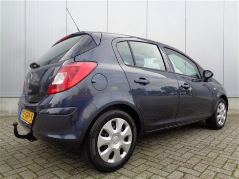 Opel Corsa - 1.2-16V Business 81PK Airco 5DRS - 1