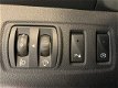 Renault Clio - 90PK TCe Limited NAVI LM VELGEN EERSTE EIGENAAR PARKEERSENSOR TEL USB - 1 - Thumbnail