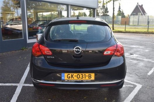 Opel Astra - 1.4 Turbo 120PK Blitz Navi , Park control - 1