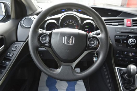 Honda Civic - 1.4 Comfort cruise control, PDC, trekhaak, stoelverwarming, climate control - 1