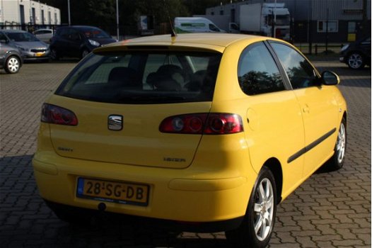 Seat Ibiza - 1.4-16V Sensation airco, climate control, radio cd speler, cruise control, elektrische - 1