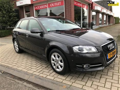 Audi A3 Sportback - 1.4 TFSI Ambiente Advance /S Tronic - 1