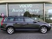 Volvo V70 - T4 180 pk Limited Edition Automaat Meesturende xenon Verwarmbare voorstoelen - 1 - Thumbnail