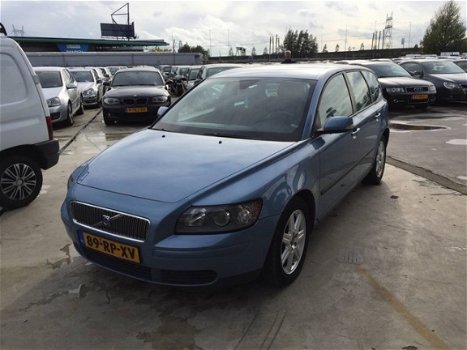 Volvo V50 - 2.0D Kinetic - 1