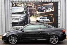 Volkswagen Eos - 2.0 TFSI 200pk LEER CLIMA R line PANO ZWART