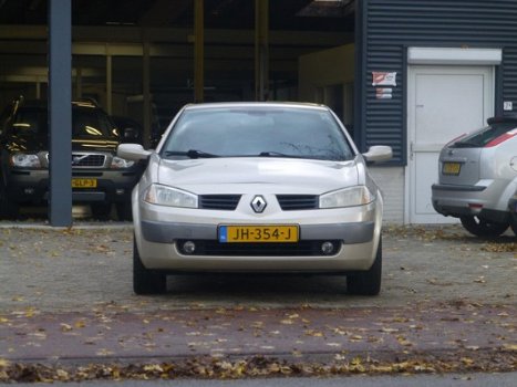 Renault Mégane coupé cabriolet - 1.6-16V Privilège Luxe - 1