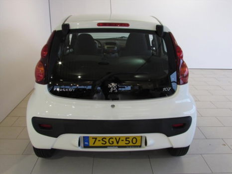 Peugeot 107 - 1.0 68PK 5D Access Pack Accent - 1