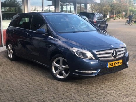 Mercedes-Benz B-klasse - 180 Ambition - 1