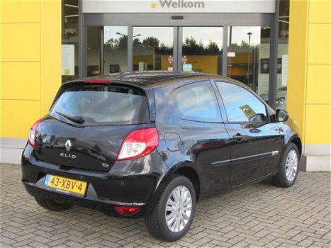 Renault Clio - TCe 100PK COLLECTION Lichtmetaal/Parkeerhulp/Cruise Control - 1