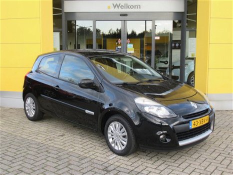 Renault Clio - TCe 100PK COLLECTION Lichtmetaal/Parkeerhulp/Cruise Control - 1