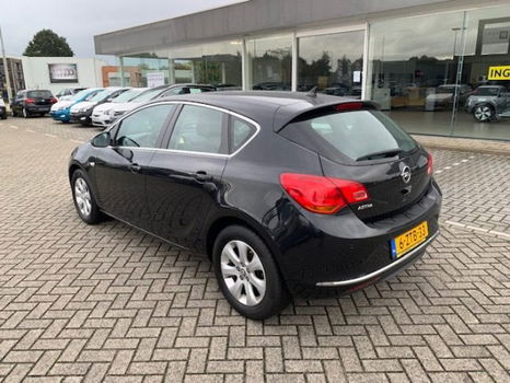 Opel Astra - 1.4 EcoFLEX 100pk Cosmo met navigatie - 1