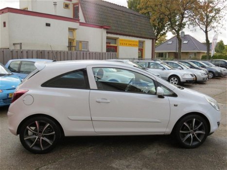 Opel Corsa - 1.2-16V Business //SPORTIEVE AUTO // - 1