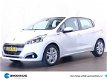 Peugeot 208 - 1.2 PureTech 82pk Signature l NAVI l AIRCO l PARKEERSENSOREN | DAB | l - 1 - Thumbnail