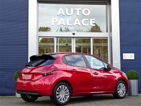 Peugeot 208 - 1.2 Puretech 82pk Signature | Airco | Navigatie - 1