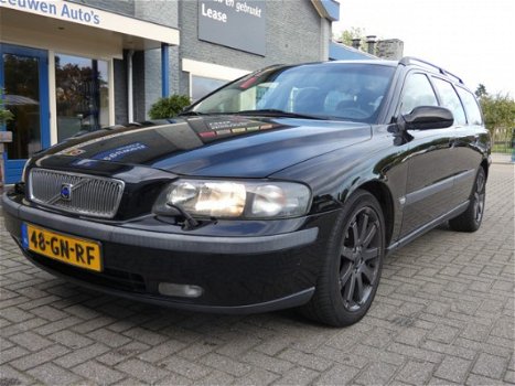 Volvo V70 - 2.4 Comfort Line - 1