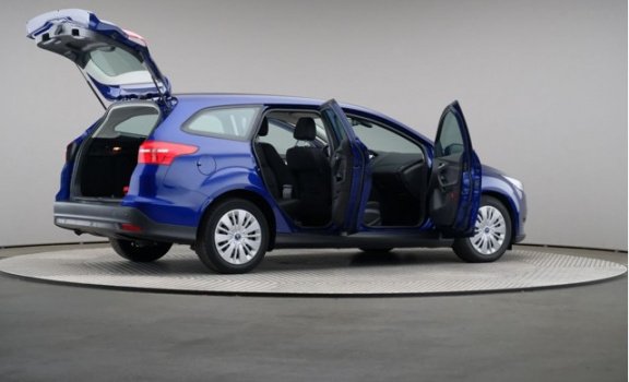 Ford Focus - 1.5 TDCI Lease Edition, Automaat, Navigatie - 1