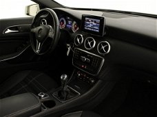 Mercedes-Benz A-klasse - 180 Urban Ambition | Bi-Xenon-koplampen | Zitcomfortpakket. "winterdeal"