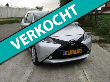 Toyota Aygo - 1.0 VVT-i x-play , rijk uitgerust, 5 drs, origineel NL en NAP - 1