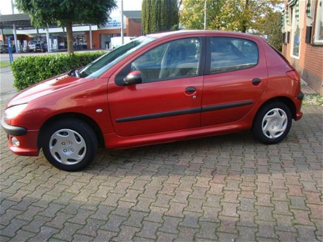 Peugeot 206 - 1.4 XR Challenge - 1