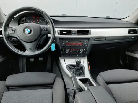 BMW 3-serie Coupé - 320i Corporate Lease Executive Xenon/17inch/PDC - 1