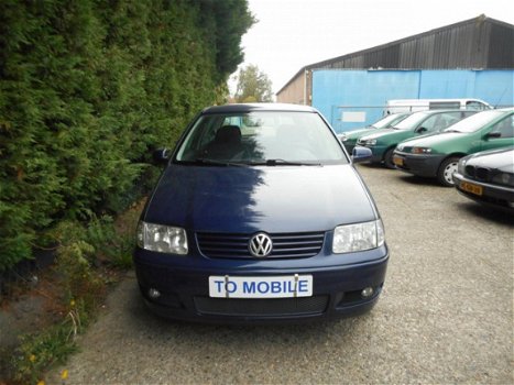 Volkswagen Polo - 1.4-16V Trendline / NAP / APK tot 9-1-2021 / Meeneemprijs - 1