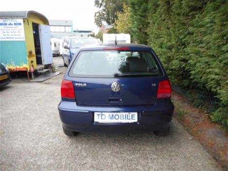 Volkswagen Polo - 1.4-16V Trendline / NAP / APK tot 9-1-2021 / Meeneemprijs - 1