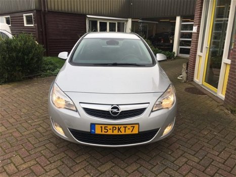 Opel Astra Sports Tourer - 1.4 Edition , Airco, Cruise Control, Dakdragers - 1