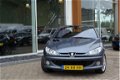 Peugeot 206 CC - 2.0-16V Griffe 136-Pk - 1 - Thumbnail