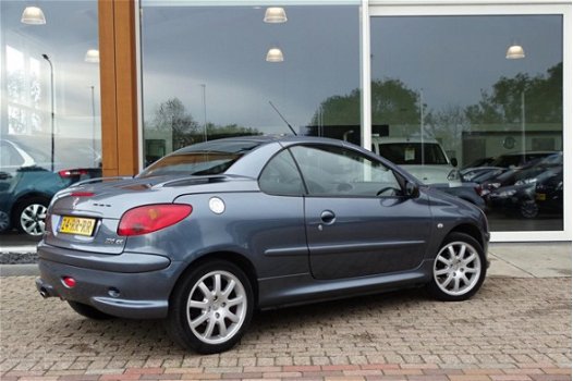 Peugeot 206 CC - 2.0-16V Griffe 136-Pk - 1