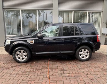 Land Rover Freelander - 2 COMMERCIAL Trekhaak, 17inch, Airco, Cruise 4x4 BTW AUTO GRIJSKENTEKEN apk - 1