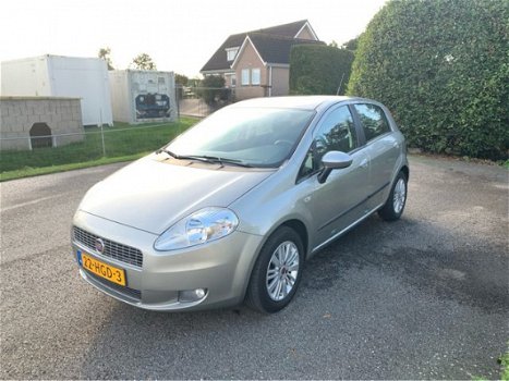 Fiat Grande Punto - Nap 1.4-16V Ediz. Lusso - 1