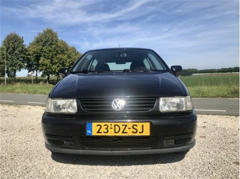 Volkswagen Polo - 1.4, BJ 2000, Nette Auto, NAP - 1