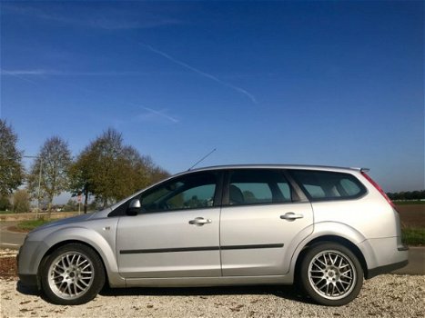 Ford Focus Wagon - 2.0-16V Rally Ed., BJ 2006, Nieuw Model, APK Okt 2020 - 1