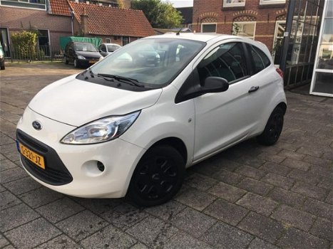 Ford Ka - 1.2 Limited start/stop Airco, Radio/CD, Nieuwe APK - 1