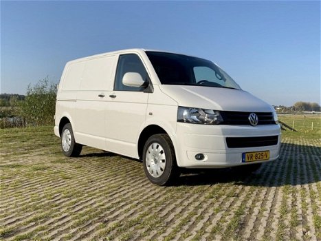 Volkswagen Transporter - 2.0 TDI L1H1 Airco - Trekhaak - Radio - 3 persoons - 1