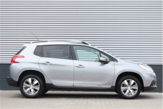 Peugeot 2008 - 1.2 VTI ALLURE PACK PREMIUM PLUS NAVIGATIE LICHTMETALEN VELGEN CRUISE CLIMA-AIRCOPANO - 1