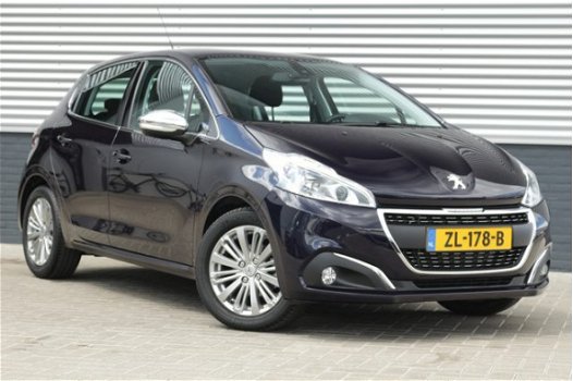 Peugeot 208 - 110PK EAT6 VOL AUTOMAAT ALLURE NAVI BY APP CRUISE CHROOM COMPLETE ALLURE UITVOERING LI - 1