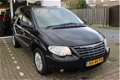 Chrysler Voyager - 2.4i Business Edition * 7 persoons auto - 1 - Thumbnail