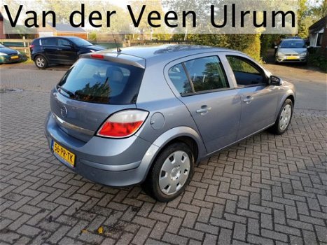 Opel Astra - 1.4 Essentia nieuwe apk - 1