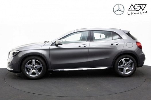 Mercedes-Benz GLA-Klasse - 180 Business Solution AMG Keyless-Go, Stoelverwarming, LED-koplampen, Ach - 1