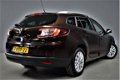 Renault Mégane Estate - 1.5 dCi 110pk Bose Pano/Navi/Clima/H.leer/Lmw/157dkm NAP - 1 - Thumbnail