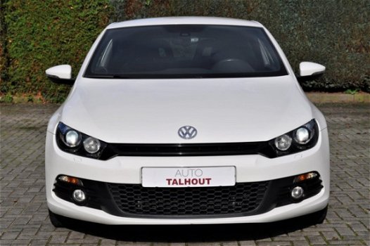 Volkswagen Scirocco - 1.4 TSI Highline 160PK 'XENON, NAVI, CRUISE CONTR, AIRCO, 18'' LM, APK 2021' - 1