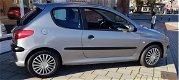 Peugeot 206 - 1.6 16V 3D QUIKSILVER XS - 1 - Thumbnail