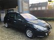Peugeot 307 SW - 1.6 HDiF Premium 7 PERSOONS/PANO/NAP - 1 - Thumbnail