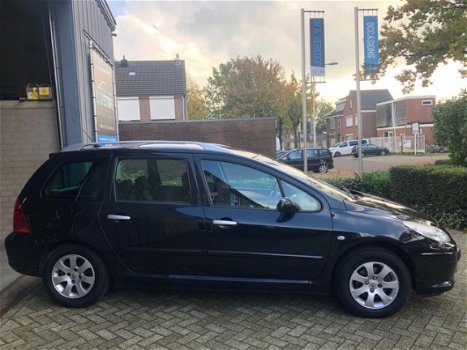 Peugeot 307 SW - 1.6 HDiF Premium 7 PERSOONS/PANO/NAP - 1