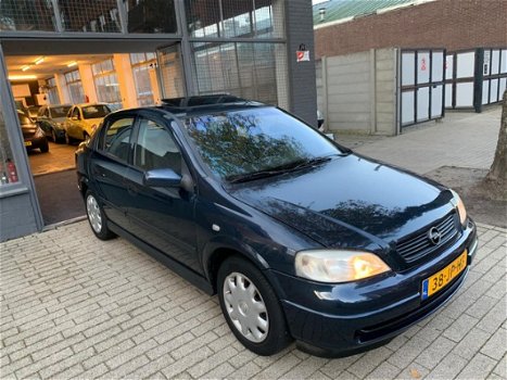 Opel Astra - 1.6 Edition Nieuwe APK NAP Schuifdak - 1